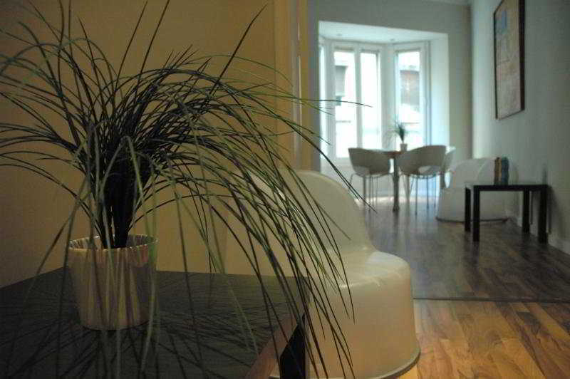 Short Stay Group Gracia Serviced Apartments Barcelona Exterior foto