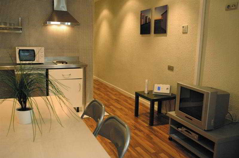 Short Stay Group Gracia Serviced Apartments Barcelona Exterior foto