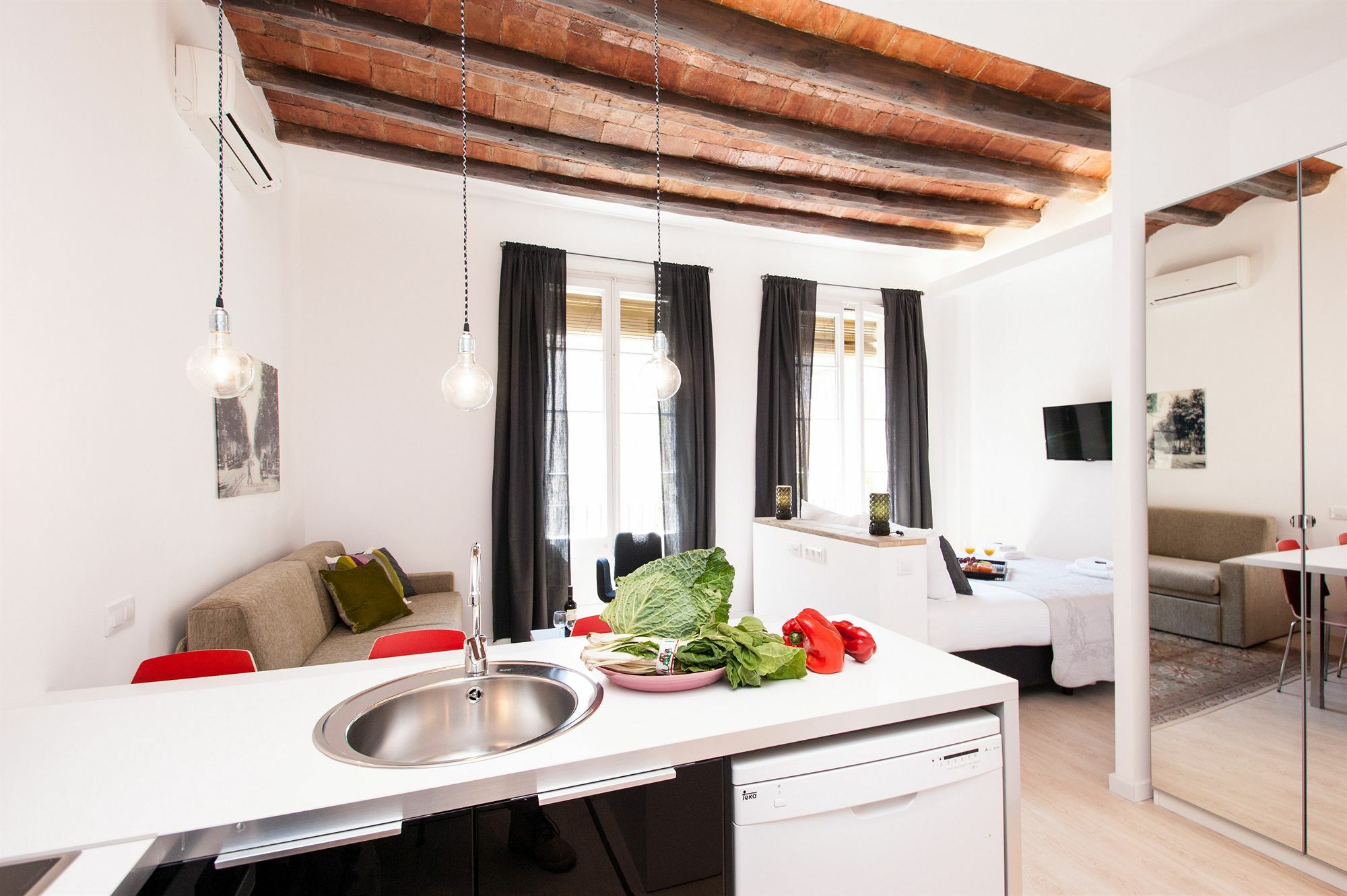 Short Stay Group Gracia Serviced Apartments Barcelona Exterior foto
